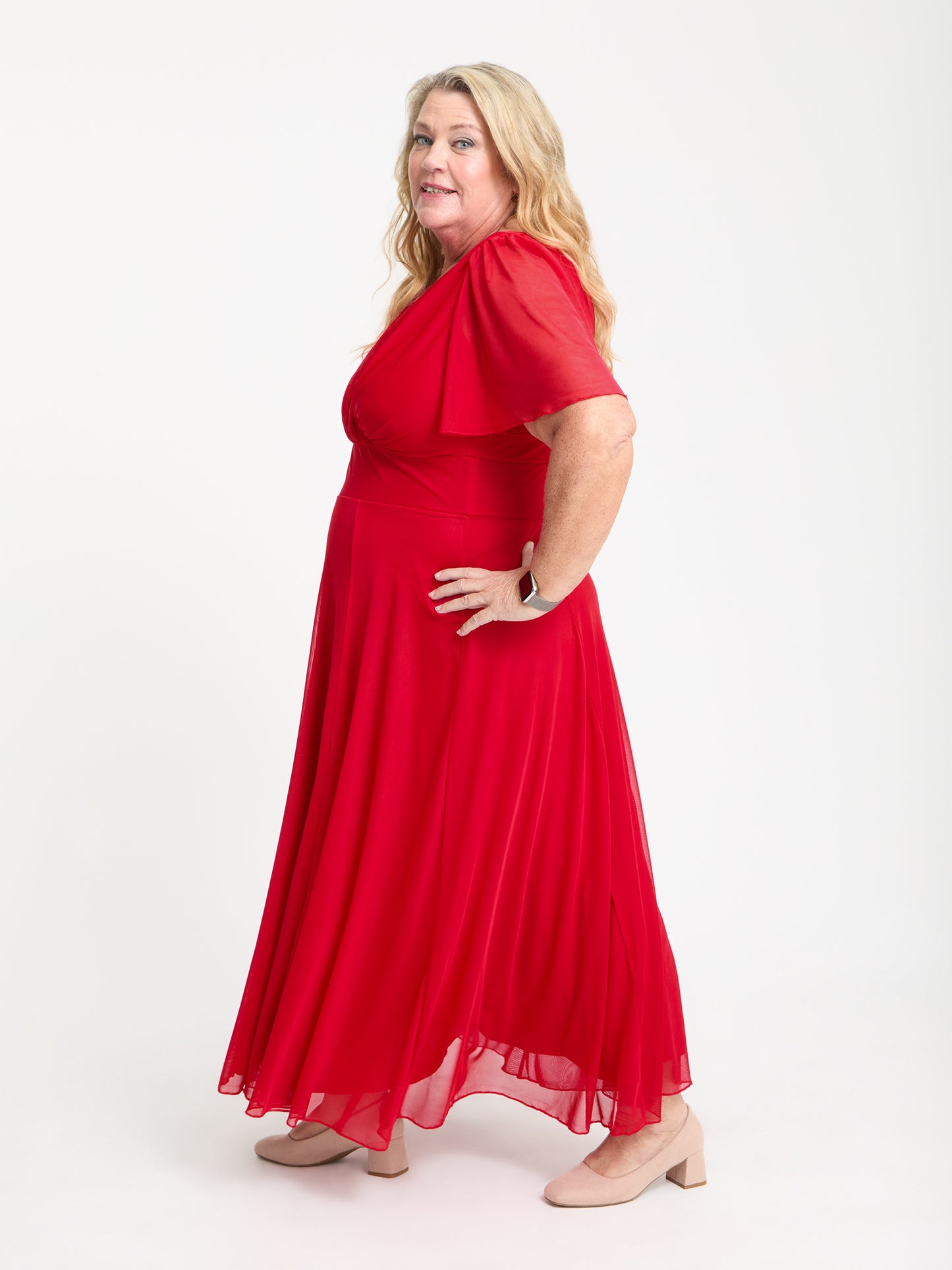 Petite Isabelle Solid Red Float Sleeve Maxi Dress