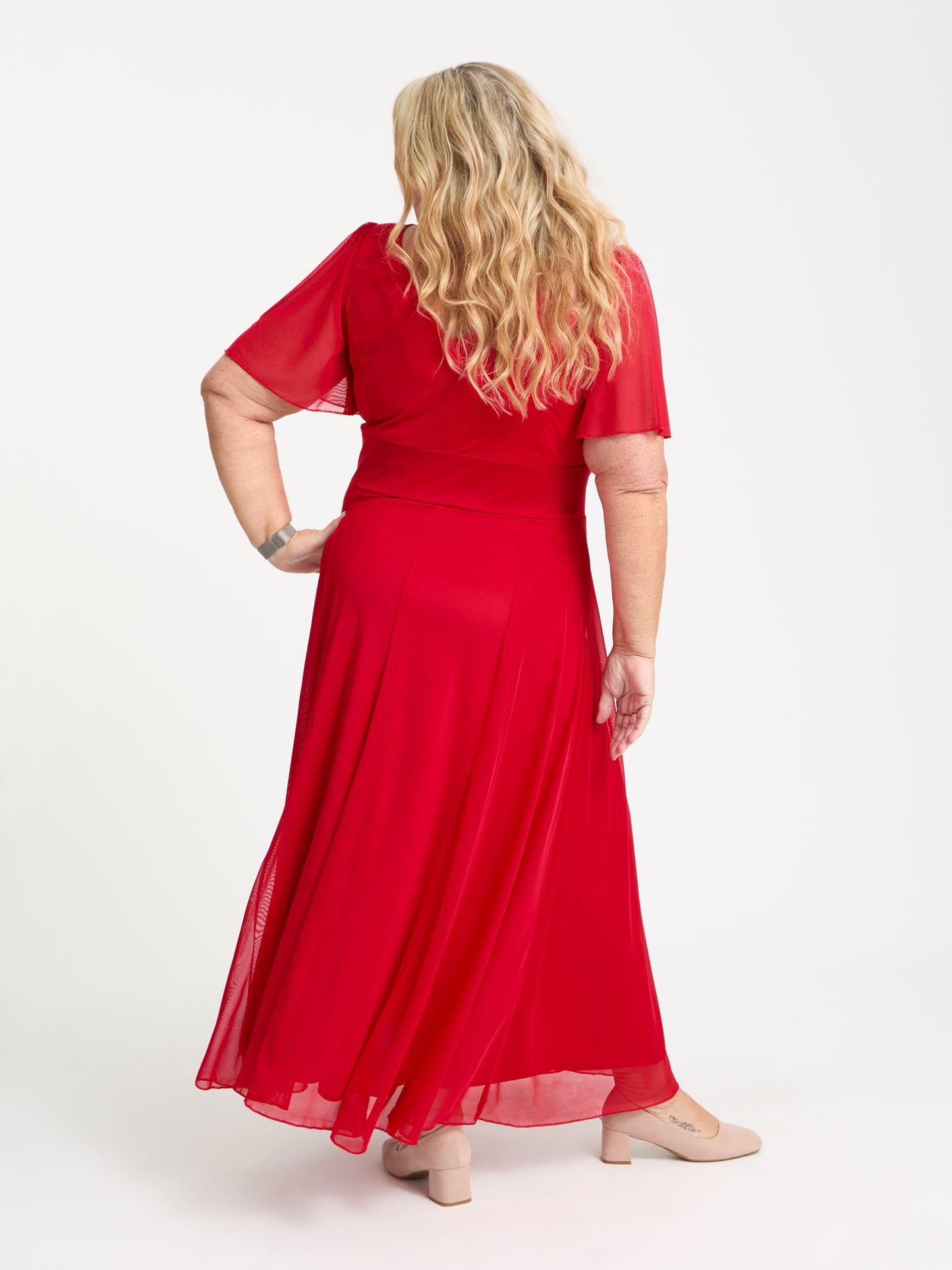 Petite Isabelle Solid Red Float Sleeve Maxi Dress