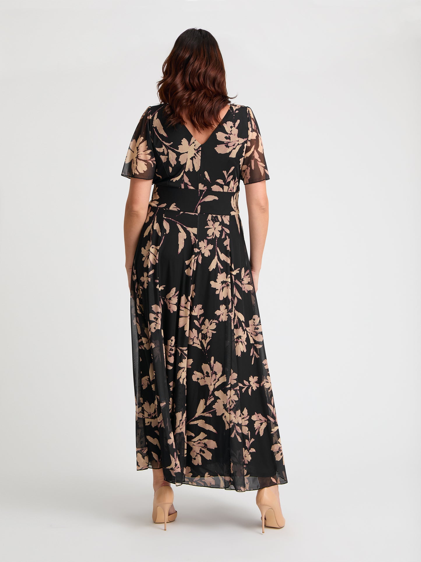 Isabelle Vintage Black Cream Float Sleeve Maxi Dress 