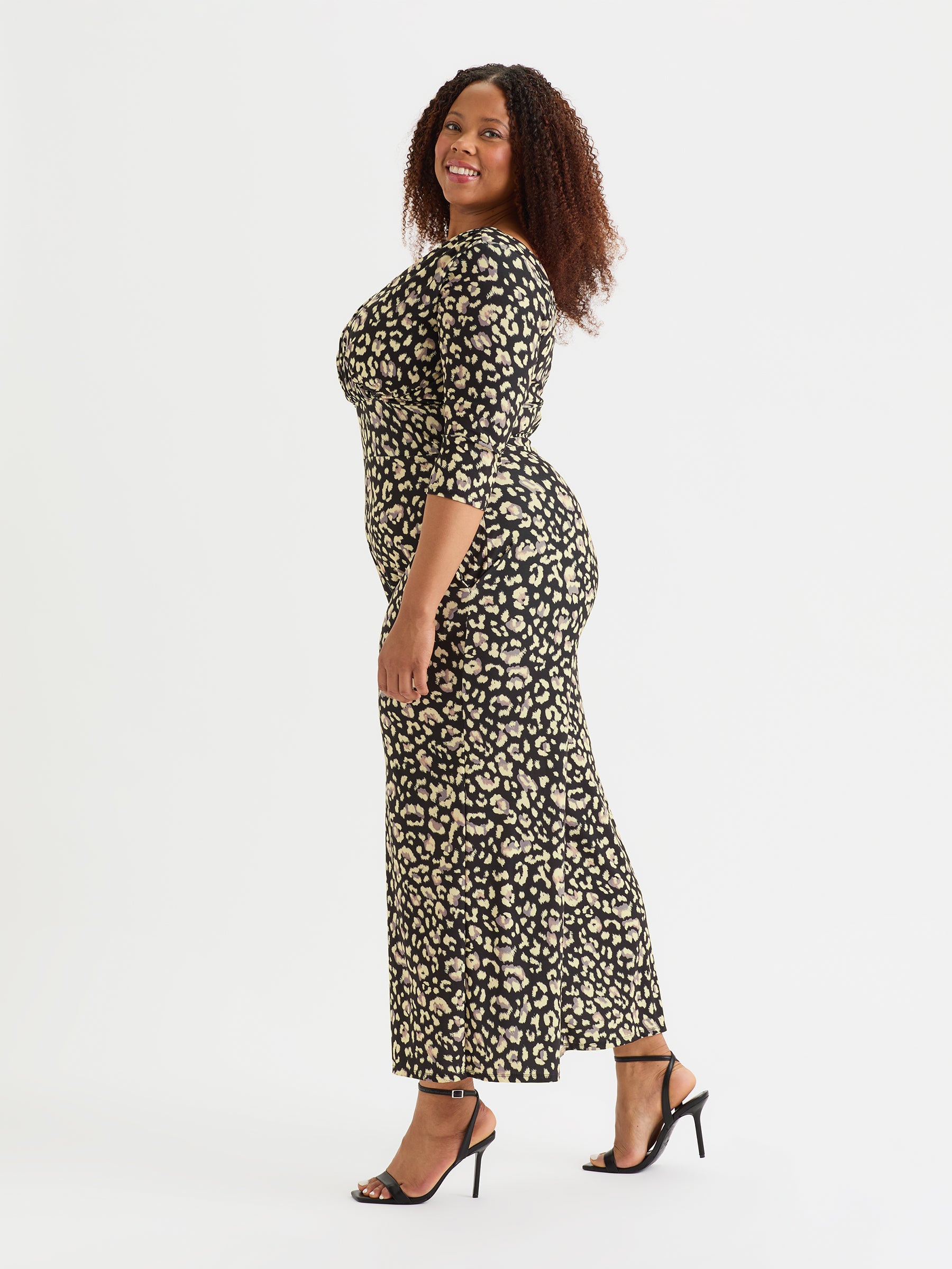 black-leopard-three-quarter-sleeve-lounge-jumpsuit-scarlett-jo