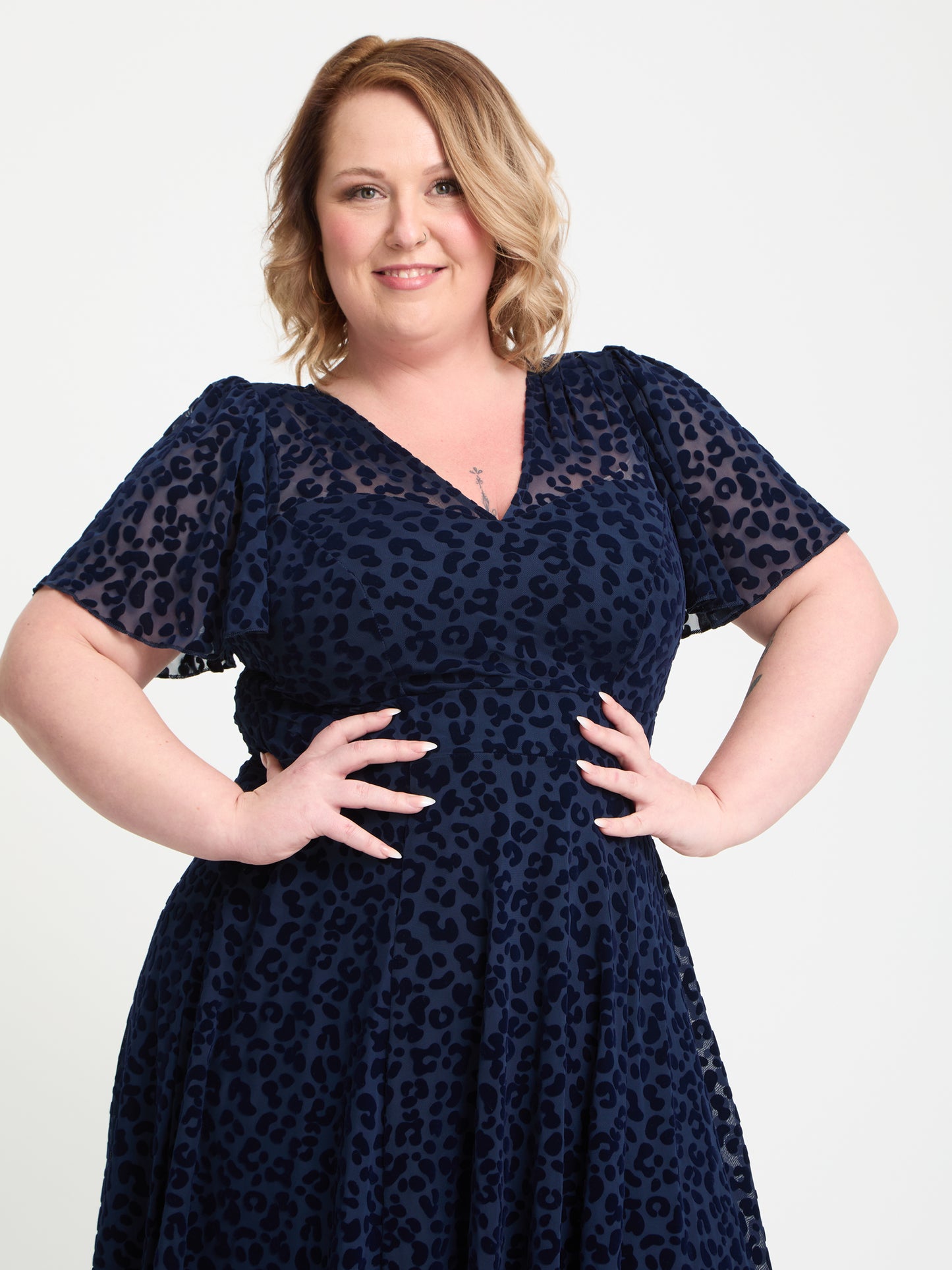 Petite Tilly Navy Cheetah Flock Angel Sleeve Sweetheart Dress