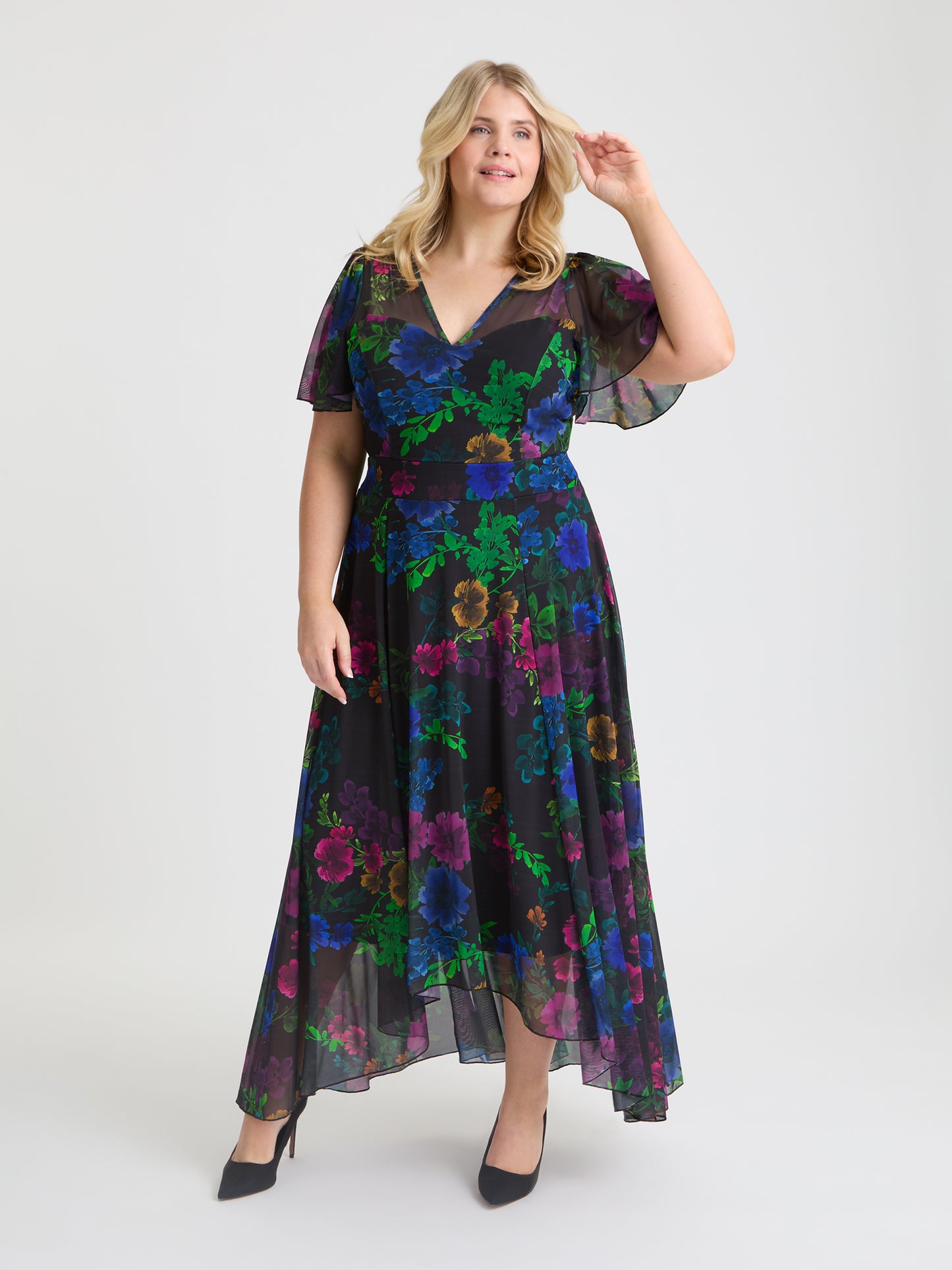 Tilly Black Wild Flowers Angel Sleeve Sweetheart Dress