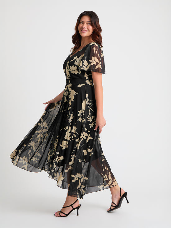 Tilly Black Cream Angel Sleeve Sweetheart Dress