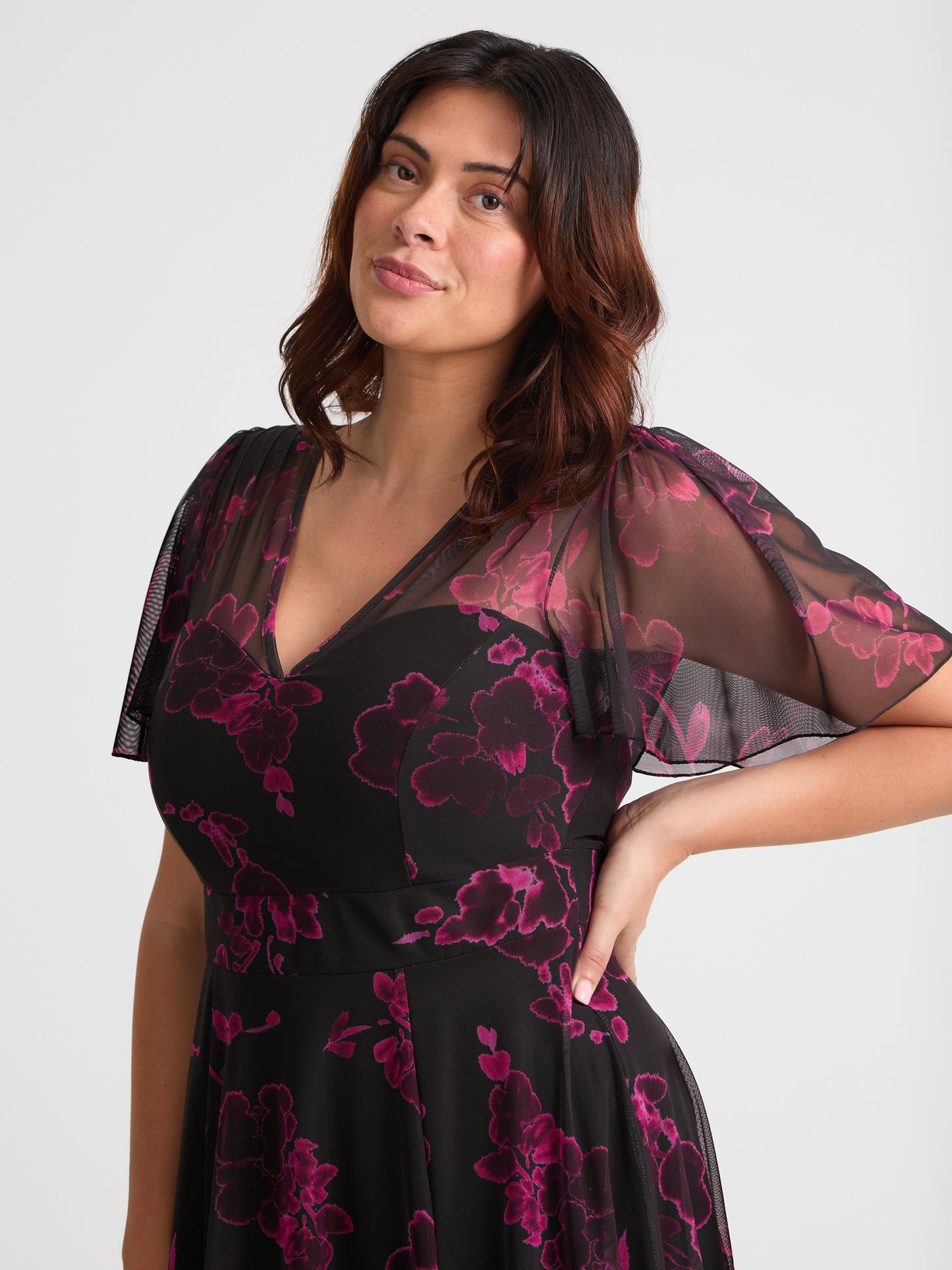 Tilly Black Magenta Angel Sleeve Sweetheart Dress
