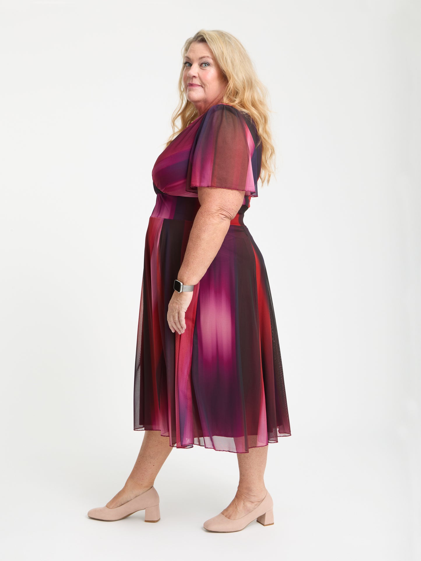 Petite Victoria Mulberry Ombre Angel Sleeve Mesh Long Midi Dress