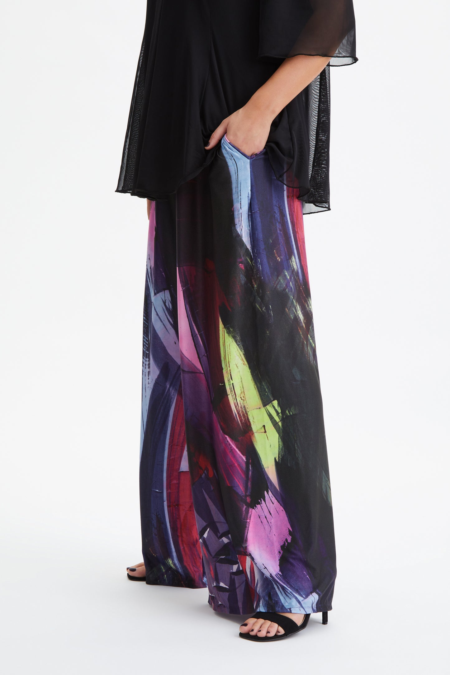 Load image into Gallery viewer, The Black Abstract Bette Lounge Pant
