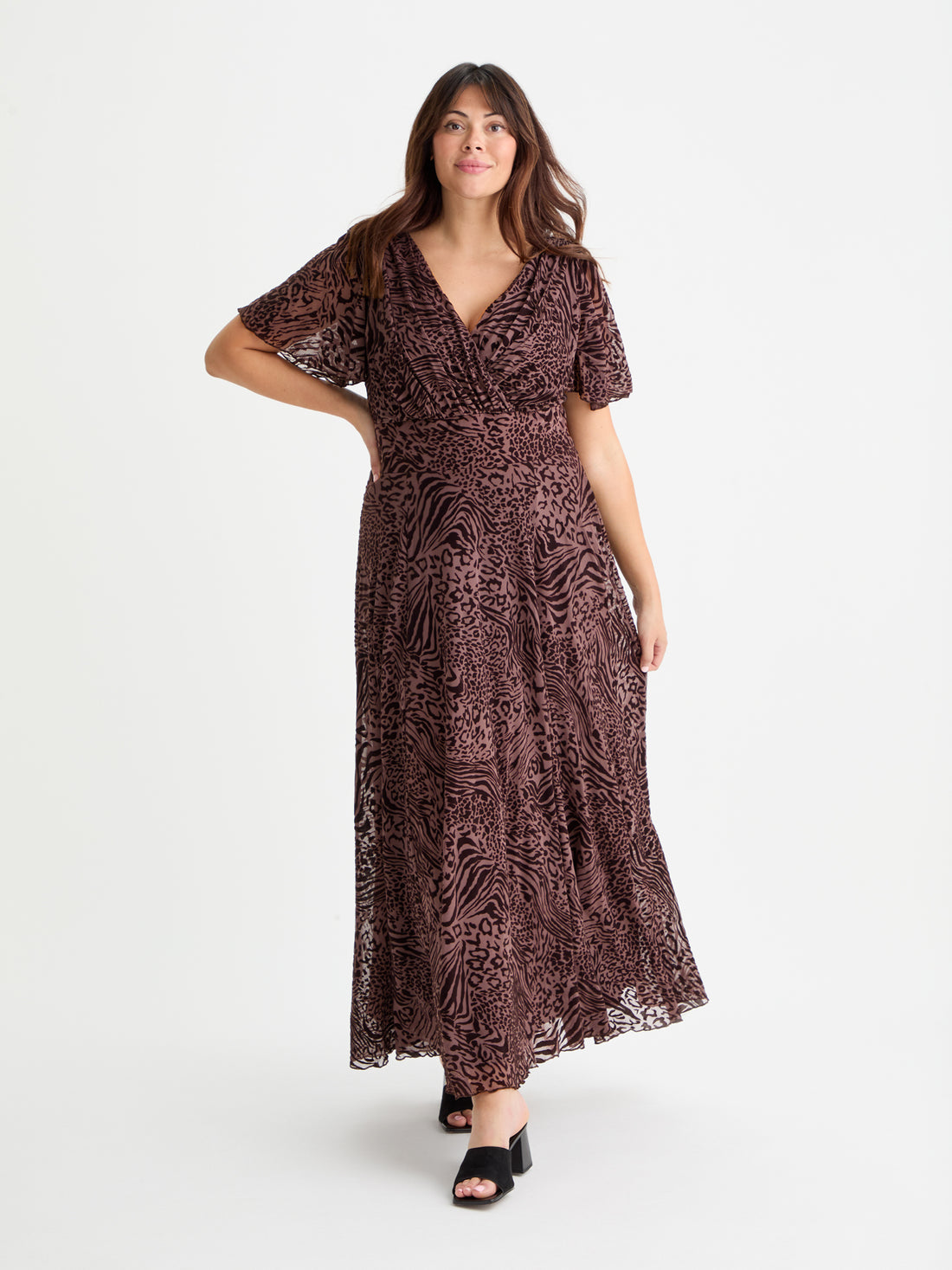 Yolanda | Black Velvet Sweetheart-Neck Maxi Dress