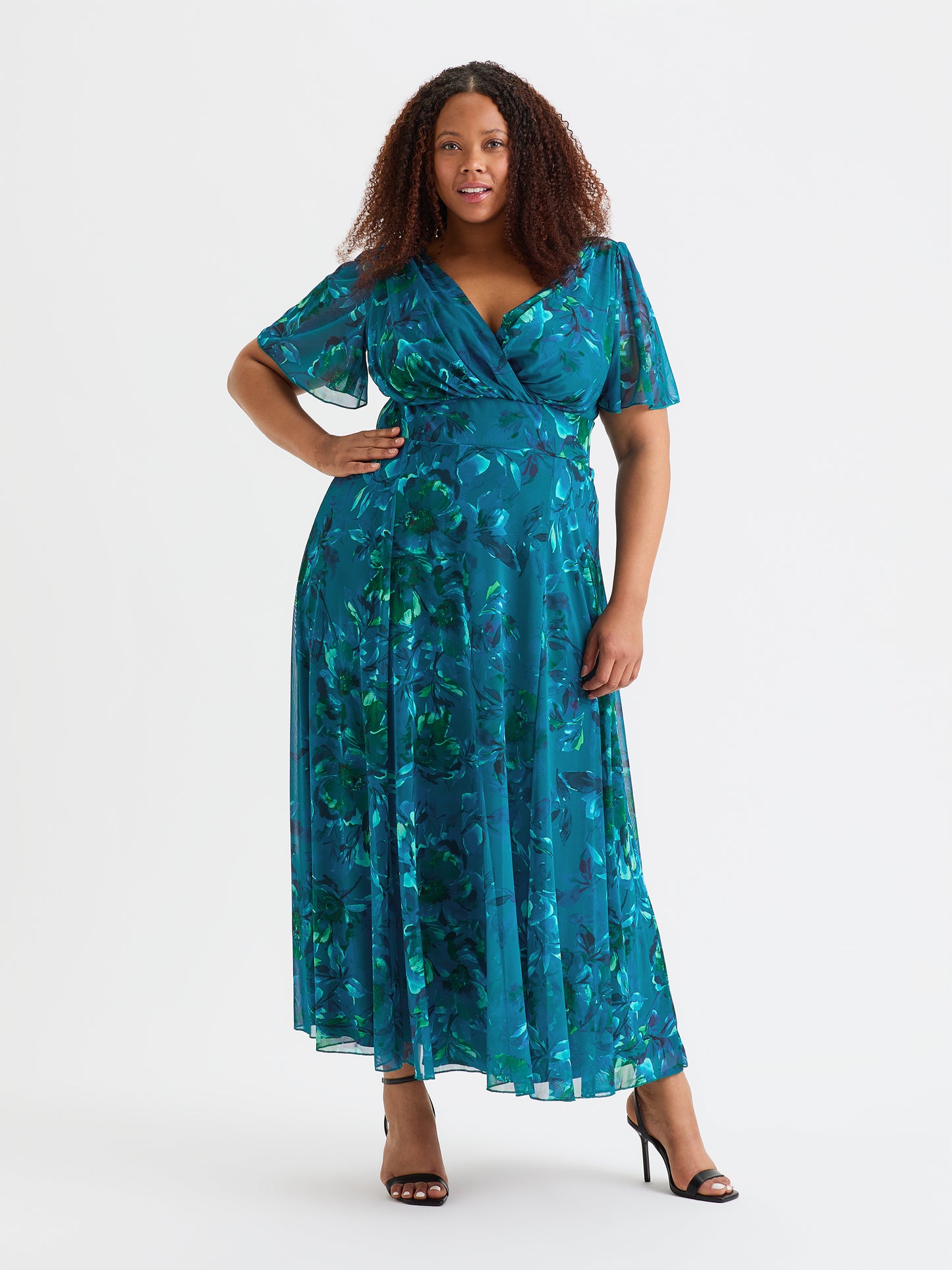 Isabelle Teal Blue Peacock Float Sleeve Maxi Dress – Scarlett & Jo