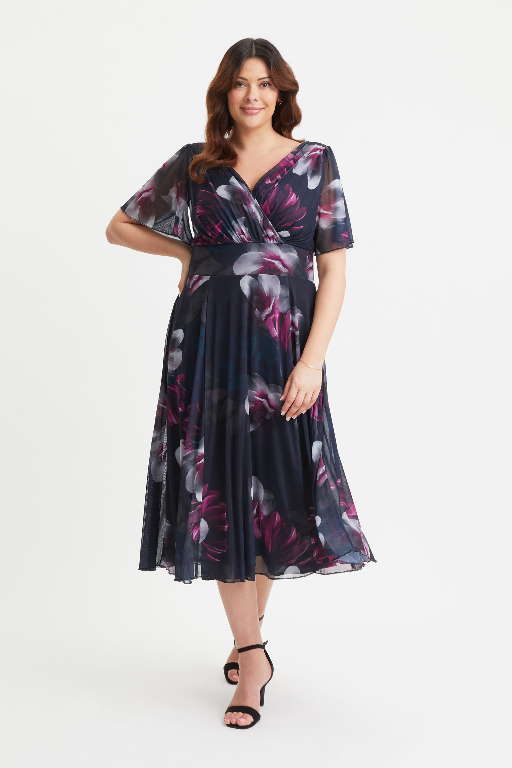 PLUS SIZE LONG SLEEVES MIDI DRESS