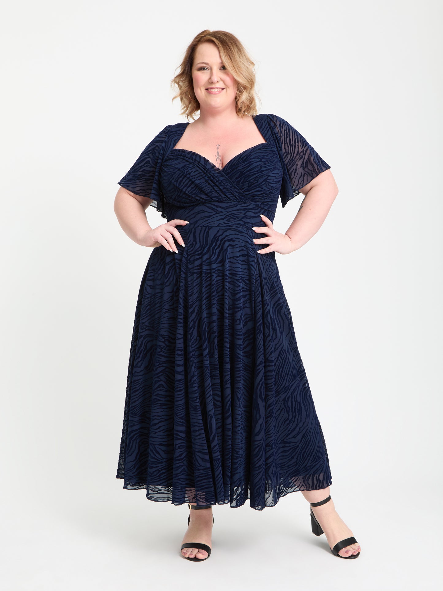 Petite Plus Size Best Long Dress Style For Short And Curvy Plus Size Petite Dresses Curvy Petite Plus Size Best Long Dress Style For Short And Curvy Plus Size Petite Dresses Curvy