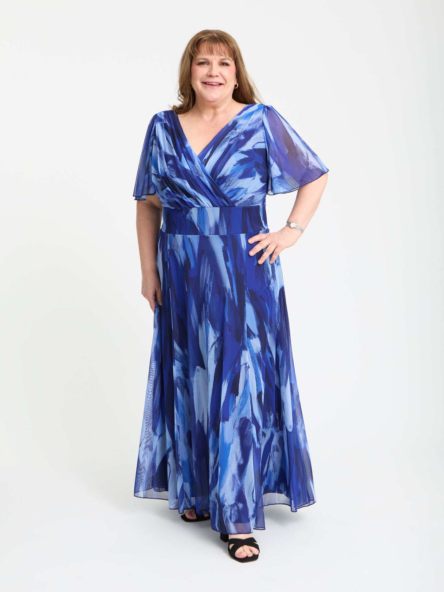 Petite Isabelle Spring Blue Float Sleeve Maxi Dress