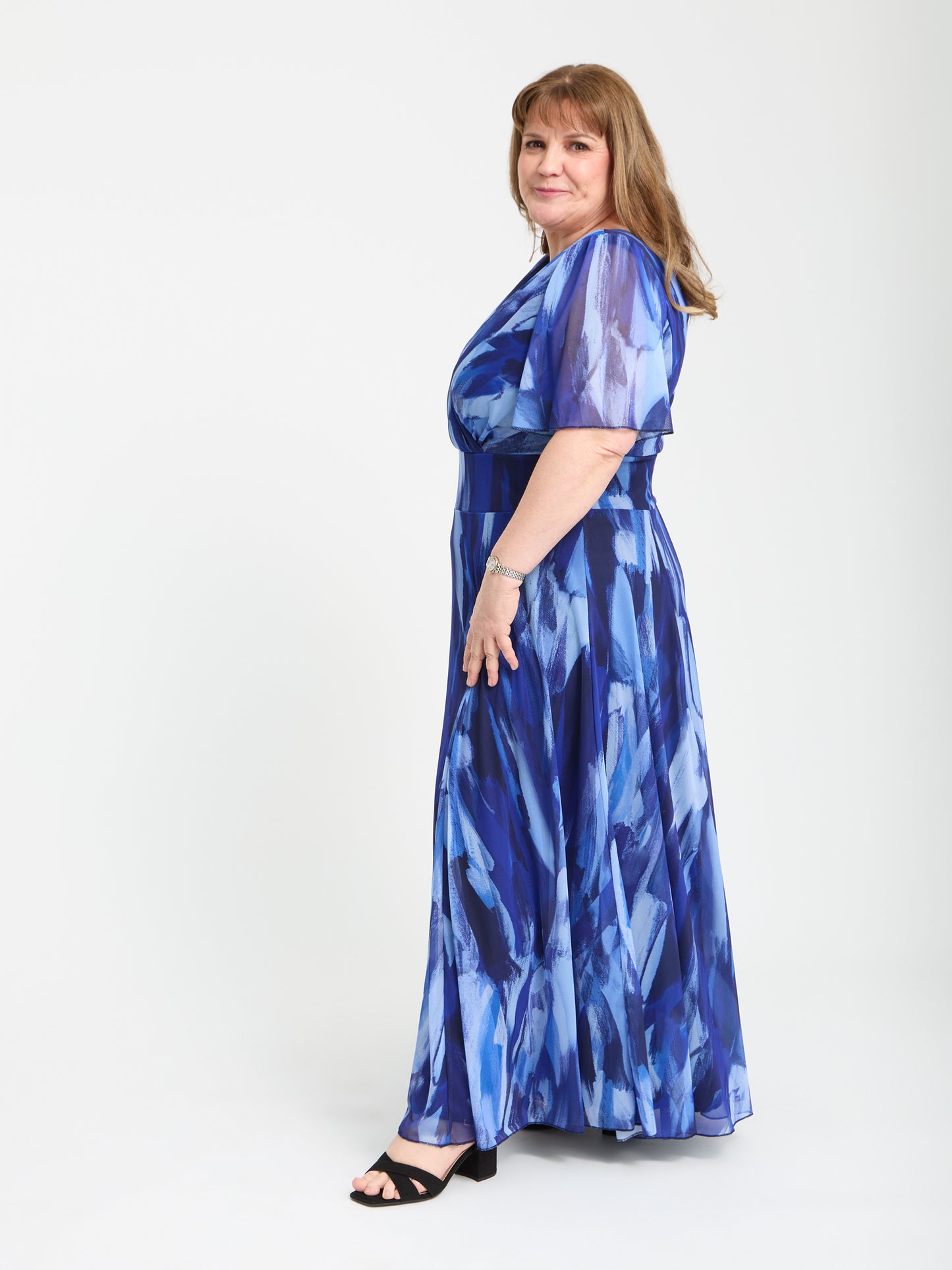 Petite Isabelle Spring Blue Float Sleeve Maxi Dress
