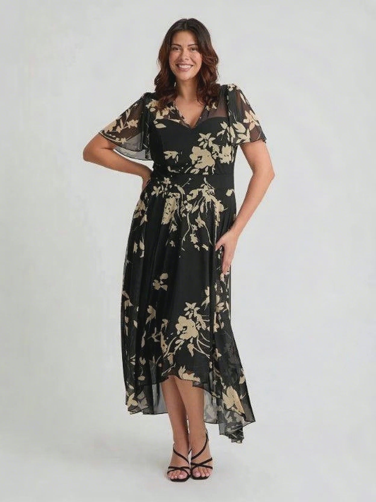 Tilly Black Cream Angel Sleeve Sweetheart Dress
