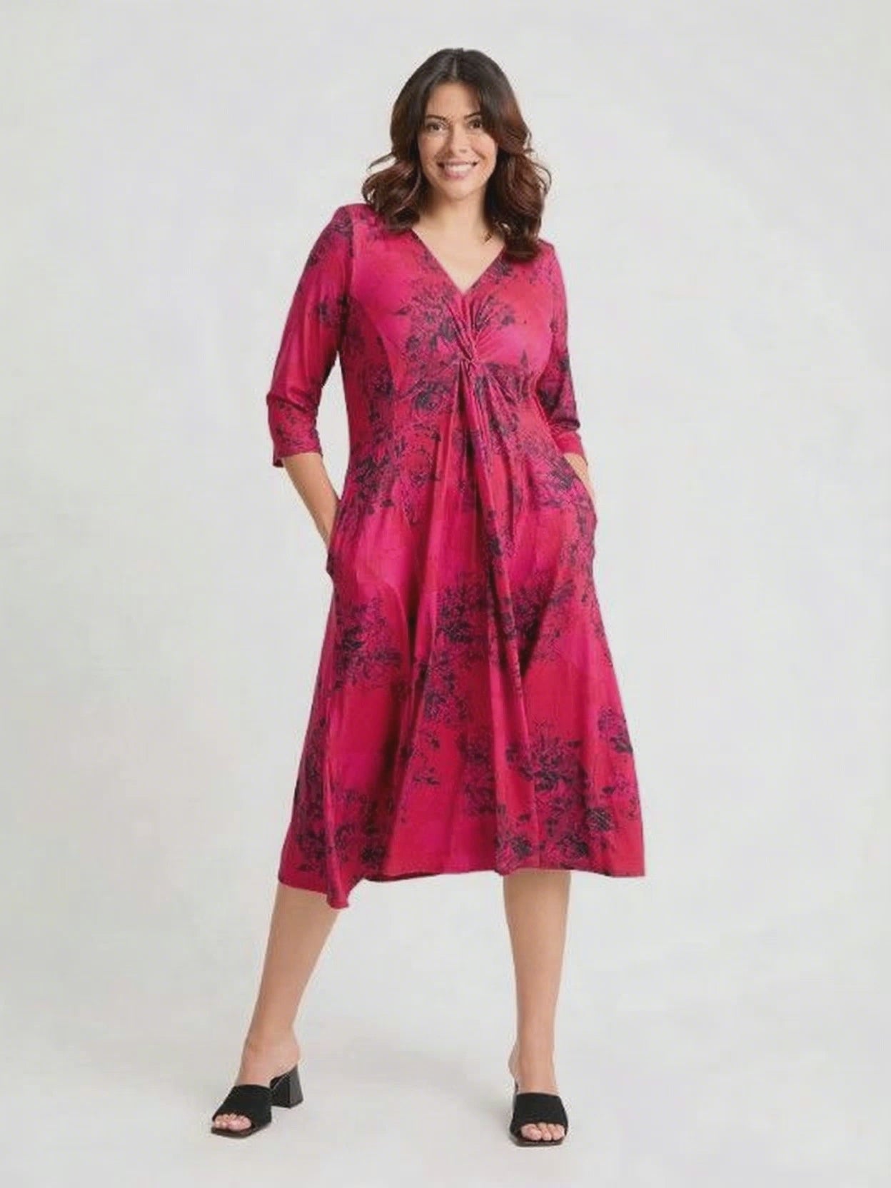 Load and play video in Gallery viewer, Claudia Red Black Jersey Knot Front Dress
