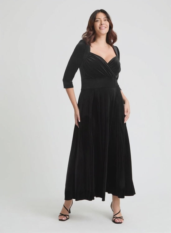 Load and play video in Gallery viewer, Elizabeth Black Velvet Maxi Gown
