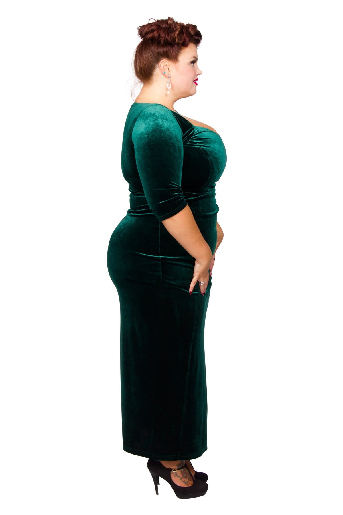 Plus Size Scarlett & Jo Velvet Maxi Dress Plus Size Scarlett & Jo Velvet Maxi Dress