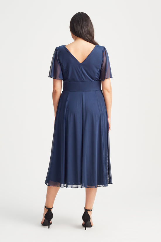 Load image into Gallery viewer, Victoria Navy Angel Sleeve Mesh Midi Dress

