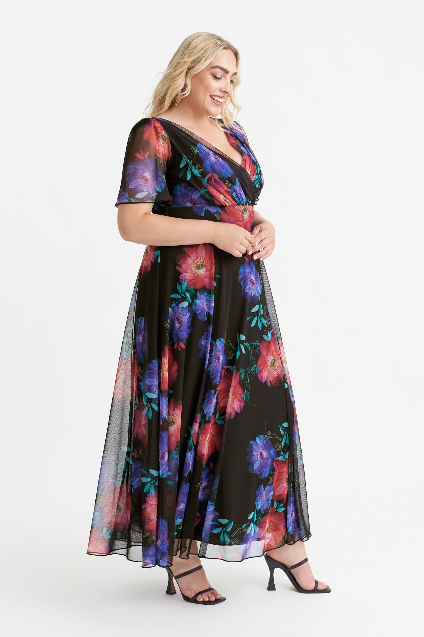 Load image into Gallery viewer, Isabelle Black Red Multi Print Float Sleeve Maxi Dress
