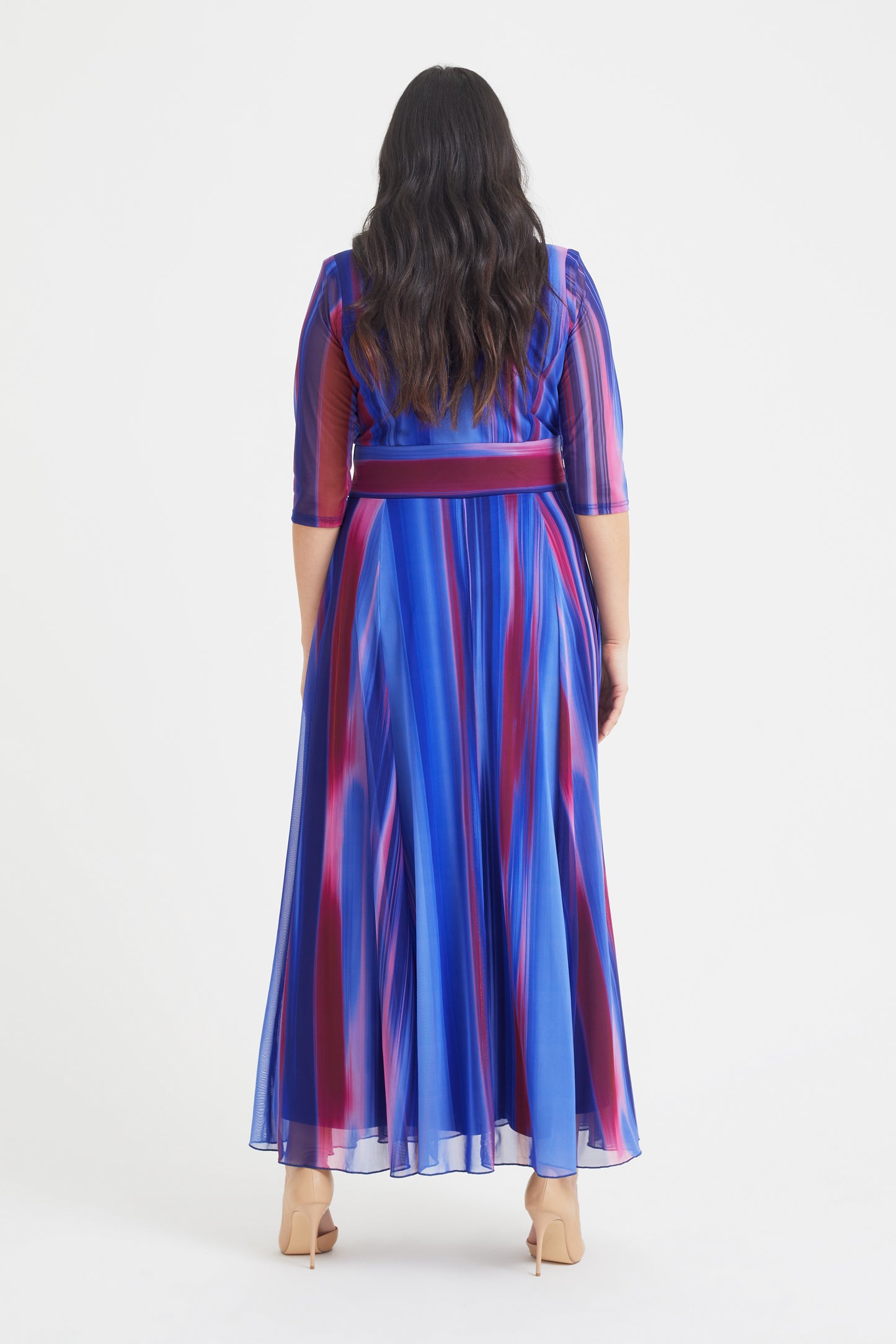 Plus Size Scarlett & Jo Velvet Maxi Gown Plus Size Scarlett & Jo Velvet Maxi Gown
