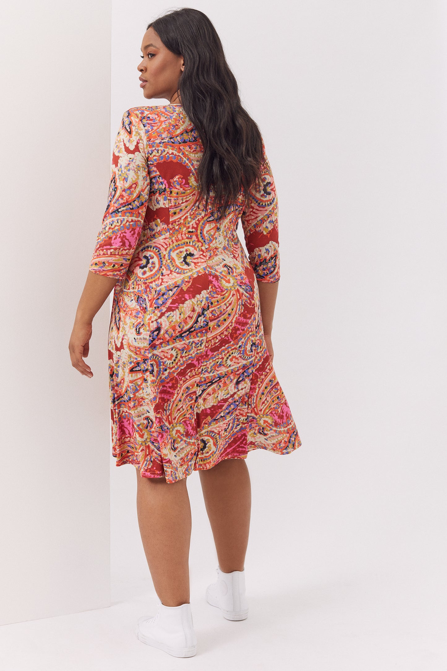 Load image into Gallery viewer, Claudia Paisley Peach Touch Jersey Knot Front Dress
