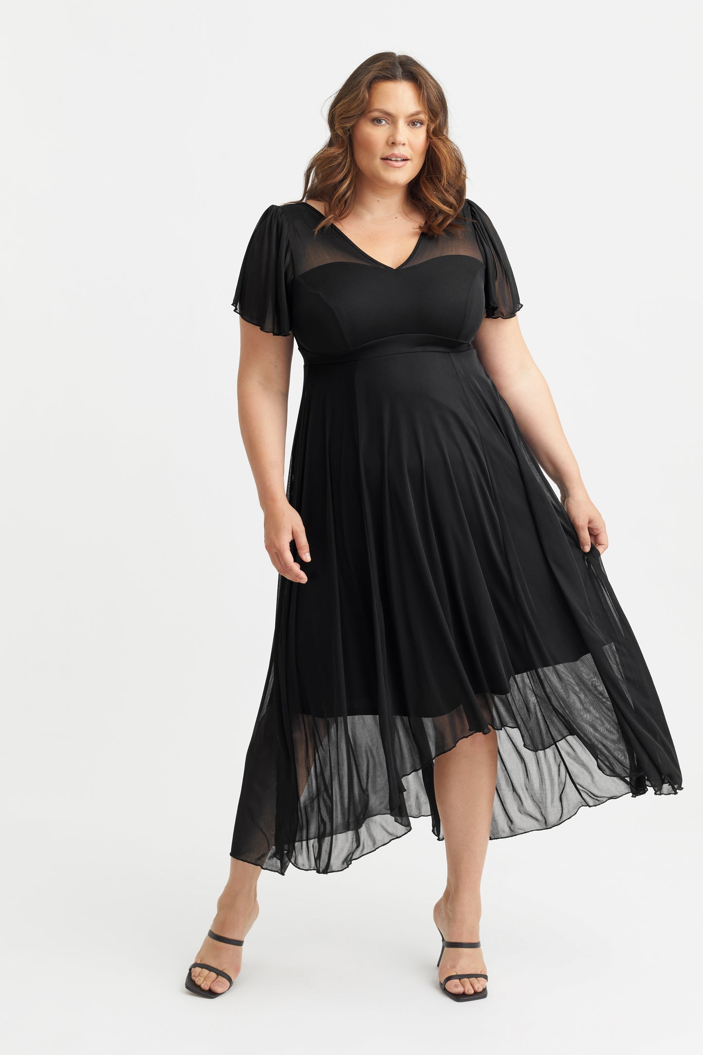 Load image into Gallery viewer, Tilly Black Angel Sleeve Sweetheart Dress
