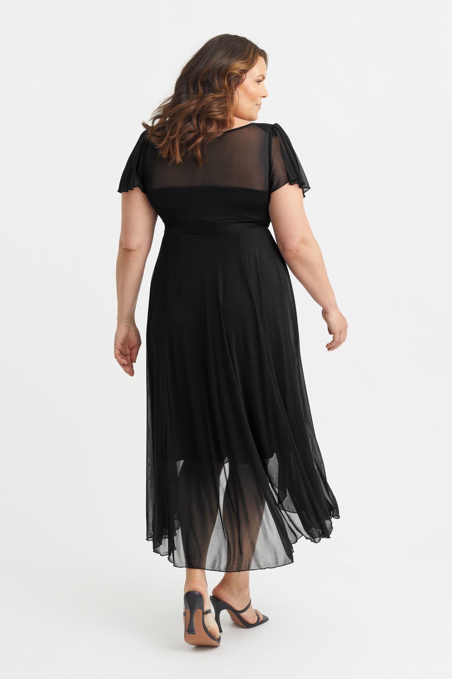Load image into Gallery viewer, Tilly Black Angel Sleeve Sweetheart Dress
