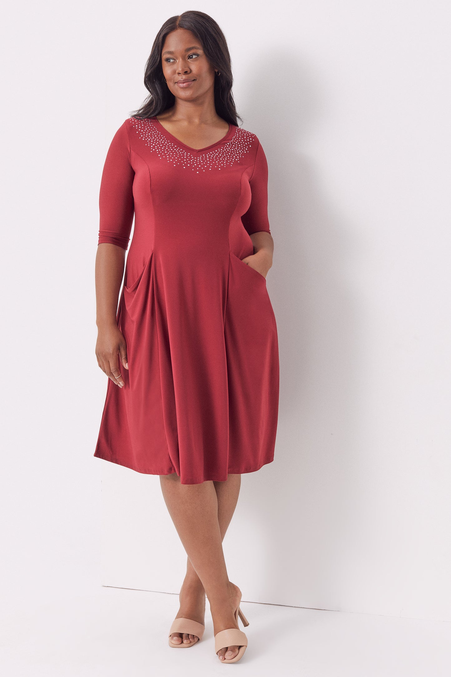 Daisy Burgundy Fit & Flare Dress – Scarlett & Jo Daisy Burgundy Fit & Flare Dress – Scarlett & Jo