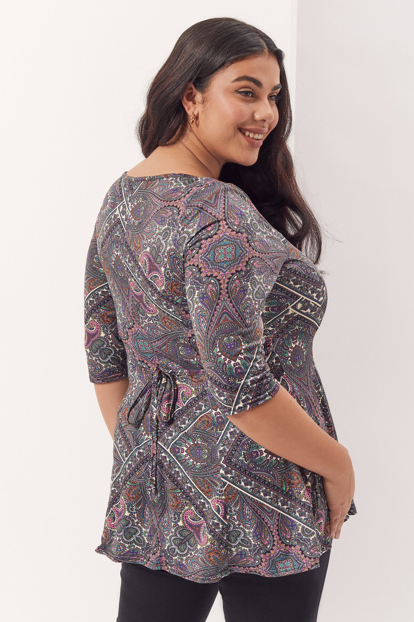 Load image into Gallery viewer, Amy Knot Front Tunic Top
