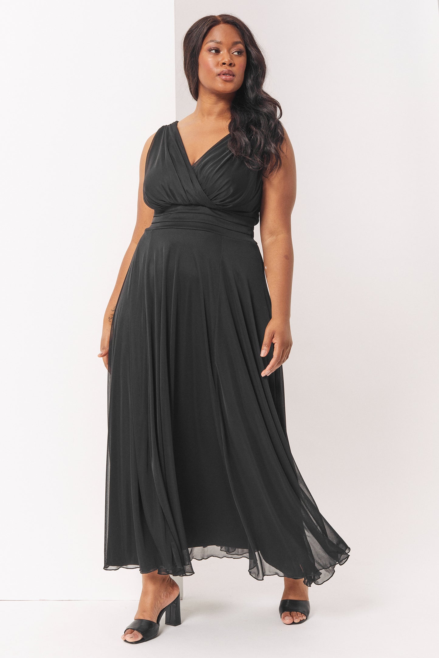 Plus Size Scarlett & Jo Nancy Marilyn Chiffon Maxi Dress Plus Size Scarlett & Jo Nancy Marilyn Chiffon Maxi Dress