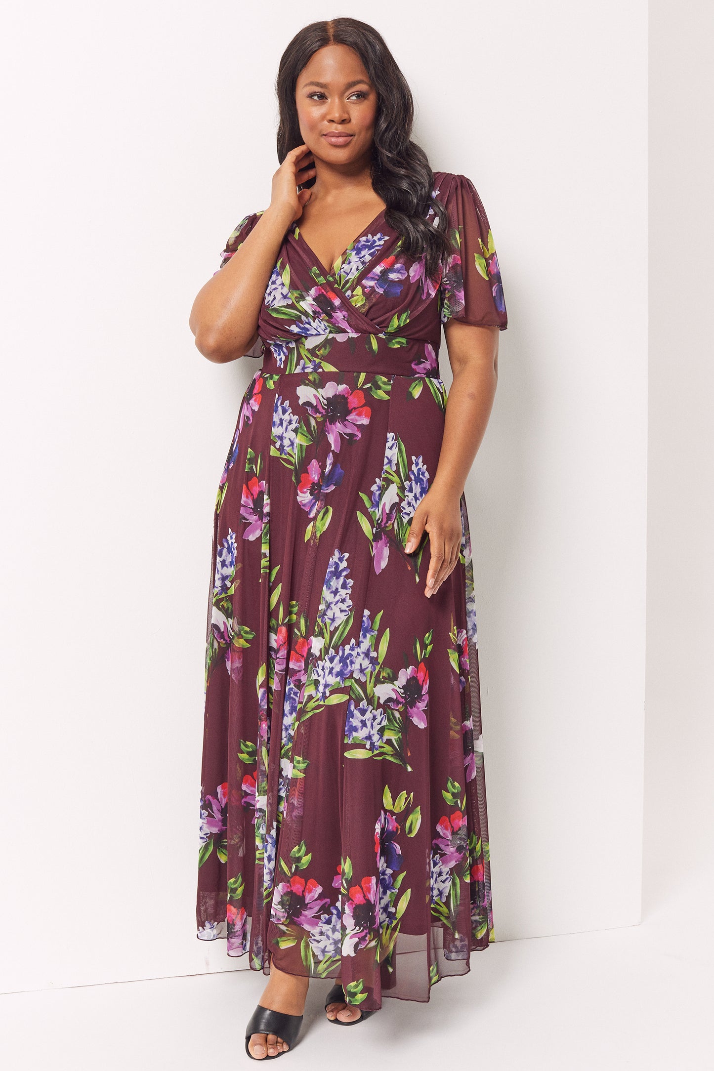 Load image into Gallery viewer, Isabelle Ruby Multi Float Sleeve Maxi Dress

