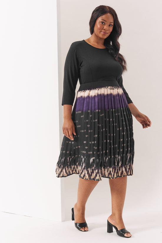 Load image into Gallery viewer, Katherine Amethyst Pleated 2 in 1 Dress
