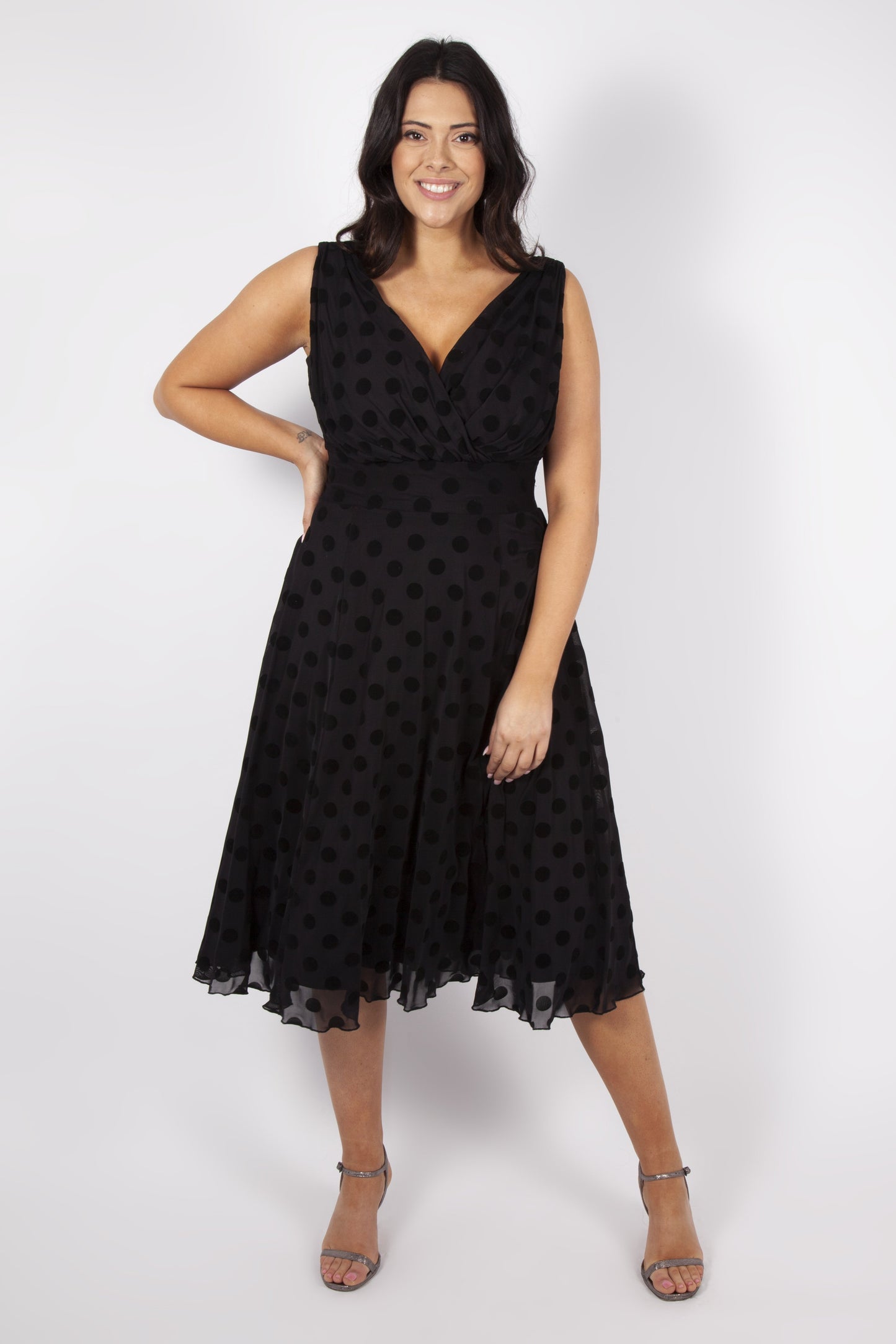 Load image into Gallery viewer, Scarlett &amp;amp; Jo Dresses Ava Vintage Black Spot Midi Dress

