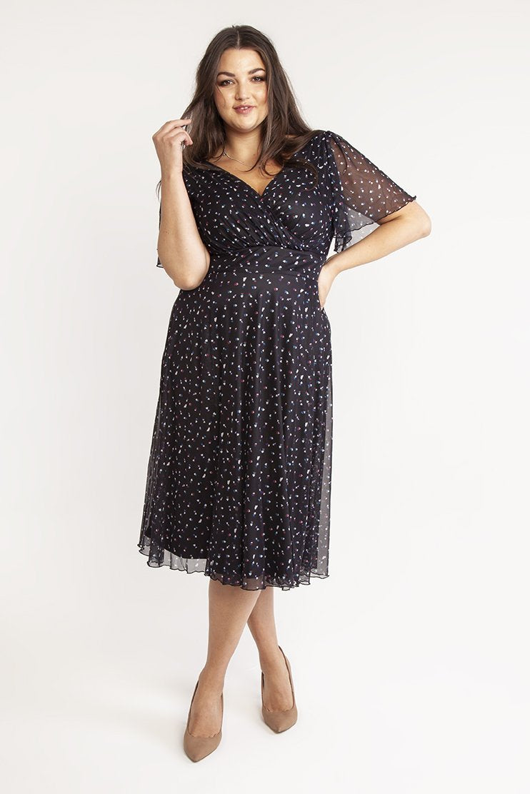 Victoria Heart Angel Sleeve Midi Dress – Scarlett Jo